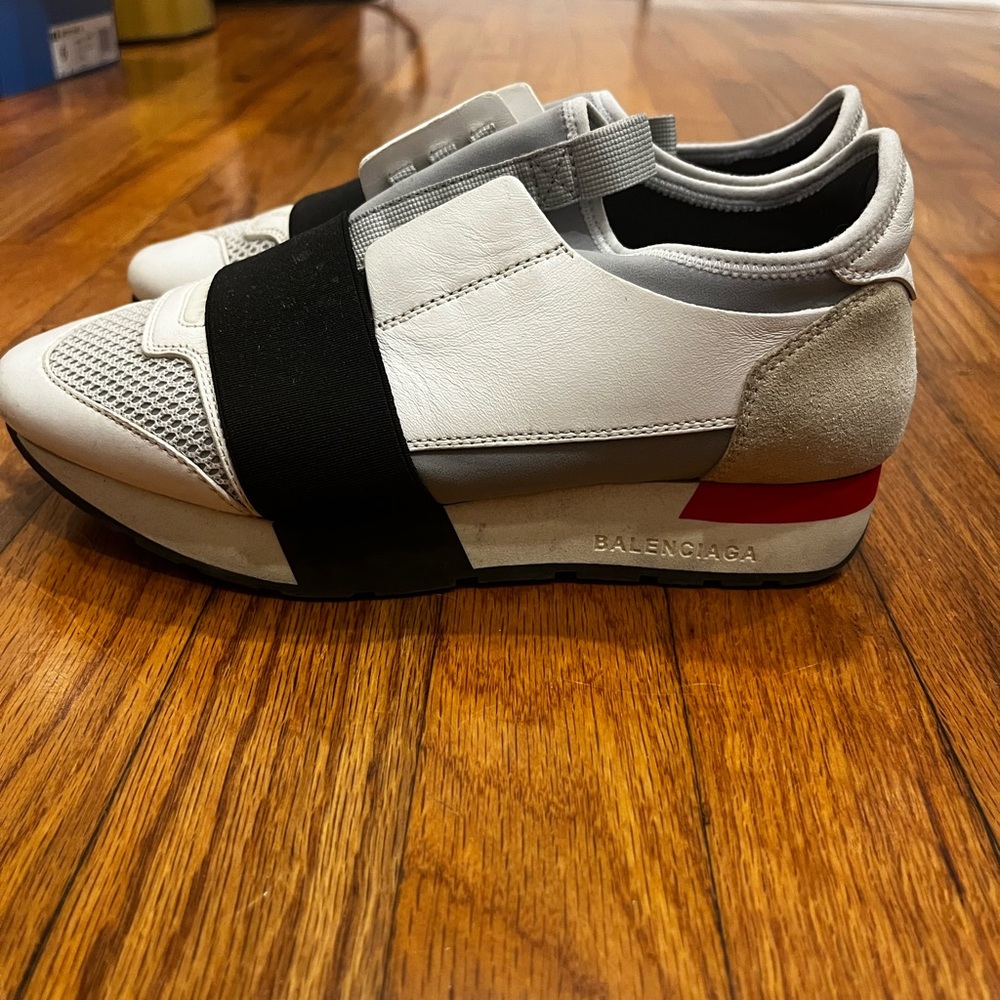 Balenciaga Race Runner in white size 35 (5)